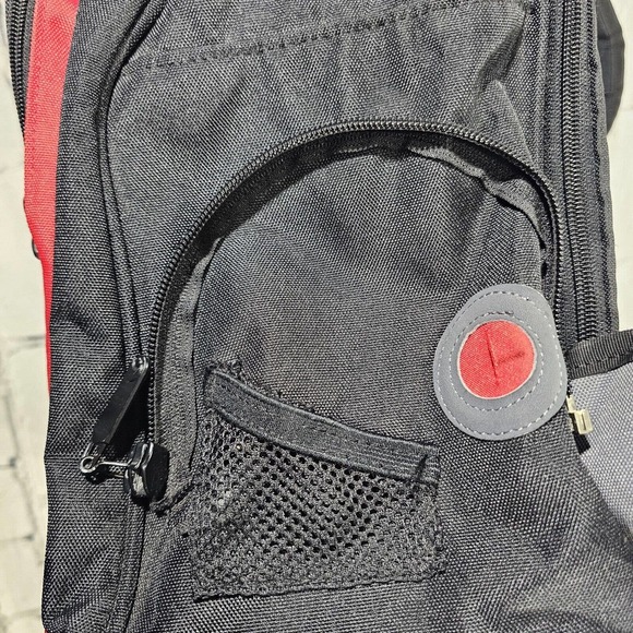 Vintage Osiris Backpack G-Bag Urban Sound System Backpack Black Red BAG ONLY - Picture 11 of 11